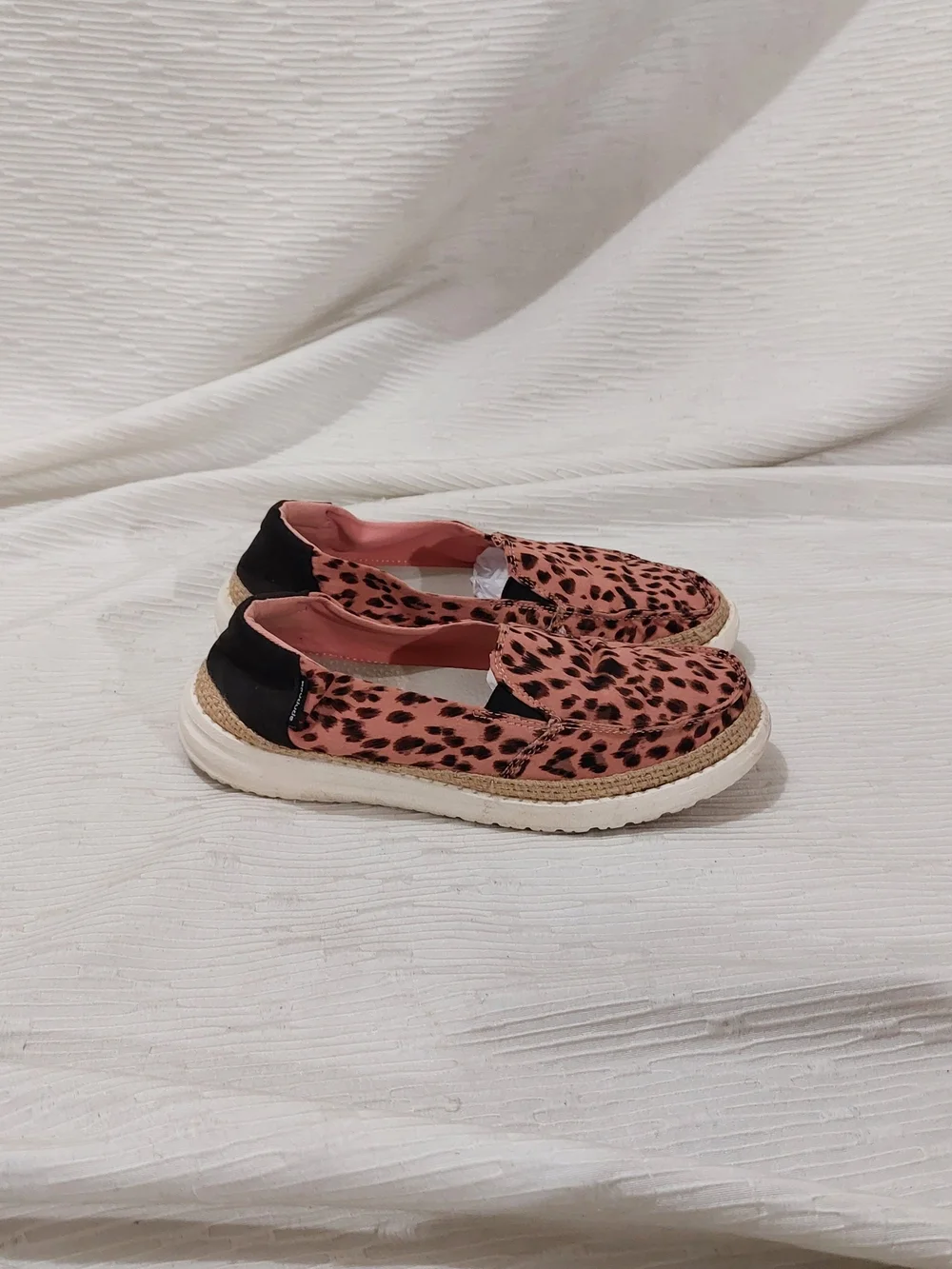 Hey Dude Pink Leopard Print Slip-Ons Size 7